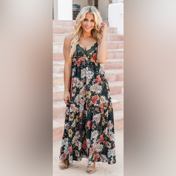 Pink Lily Bring Me To Life Green Lace Trim Floral Maxi - Picture 2 of 8